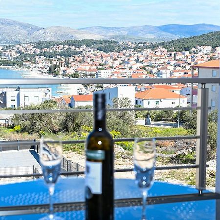 Luxury Apartment With Swimming Pool Ana Trogir Exterior foto